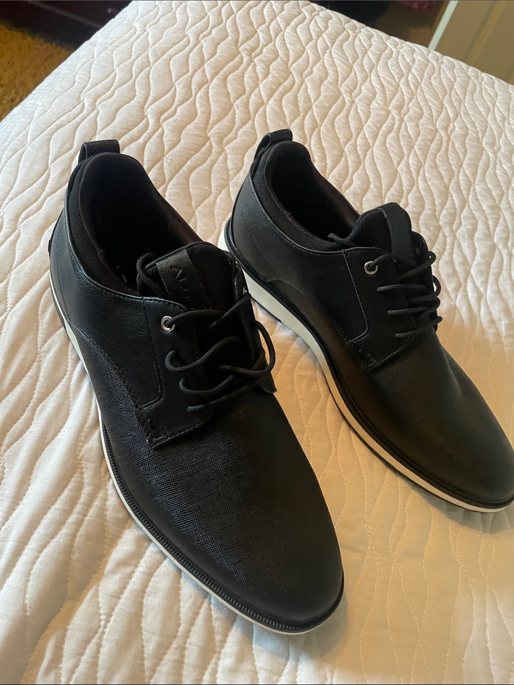 NWOT Men's Black ALDO Colby Oxfords